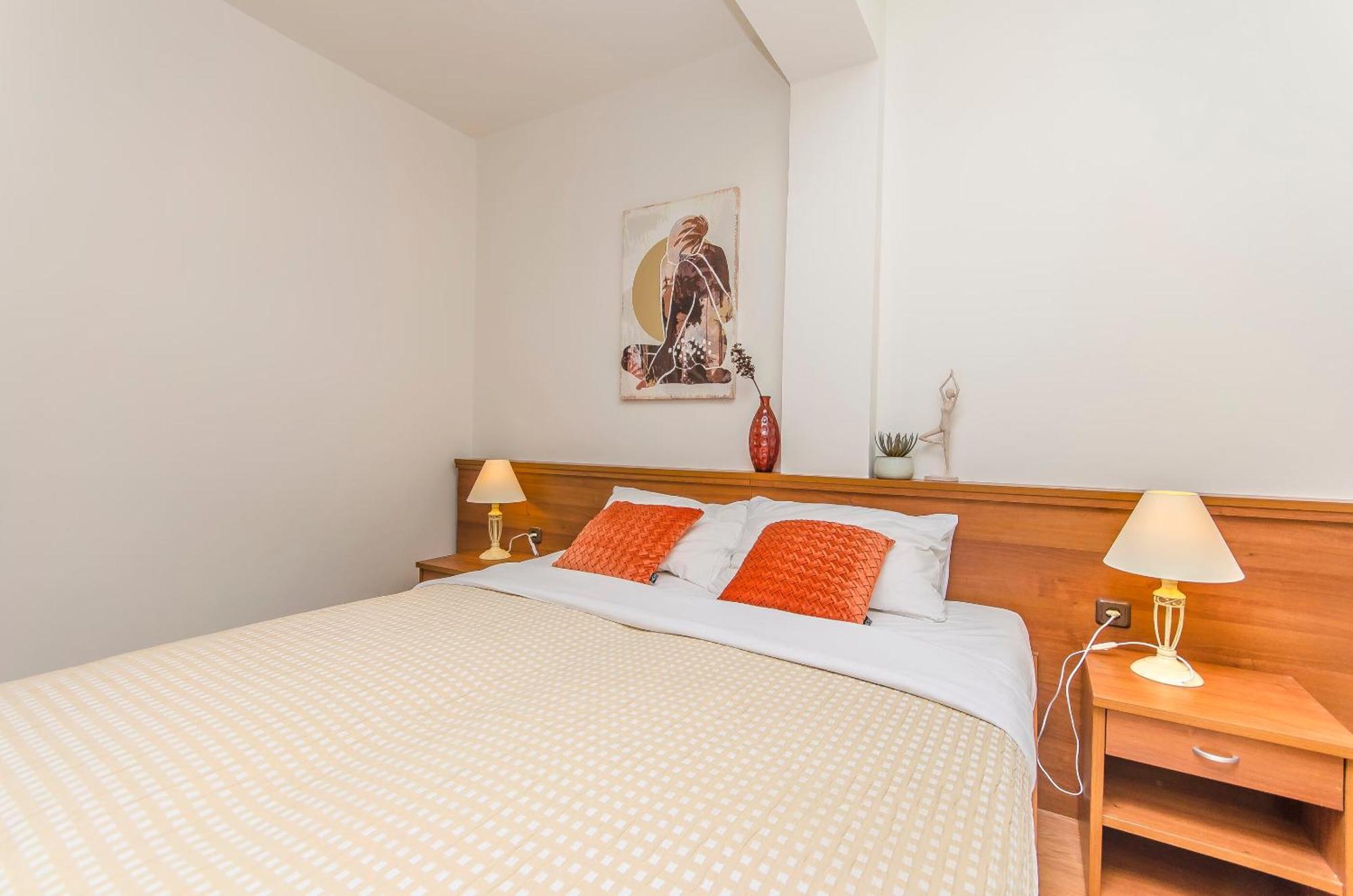 House Hotel Plava Laguna Tisno Ngoại thất bức ảnh