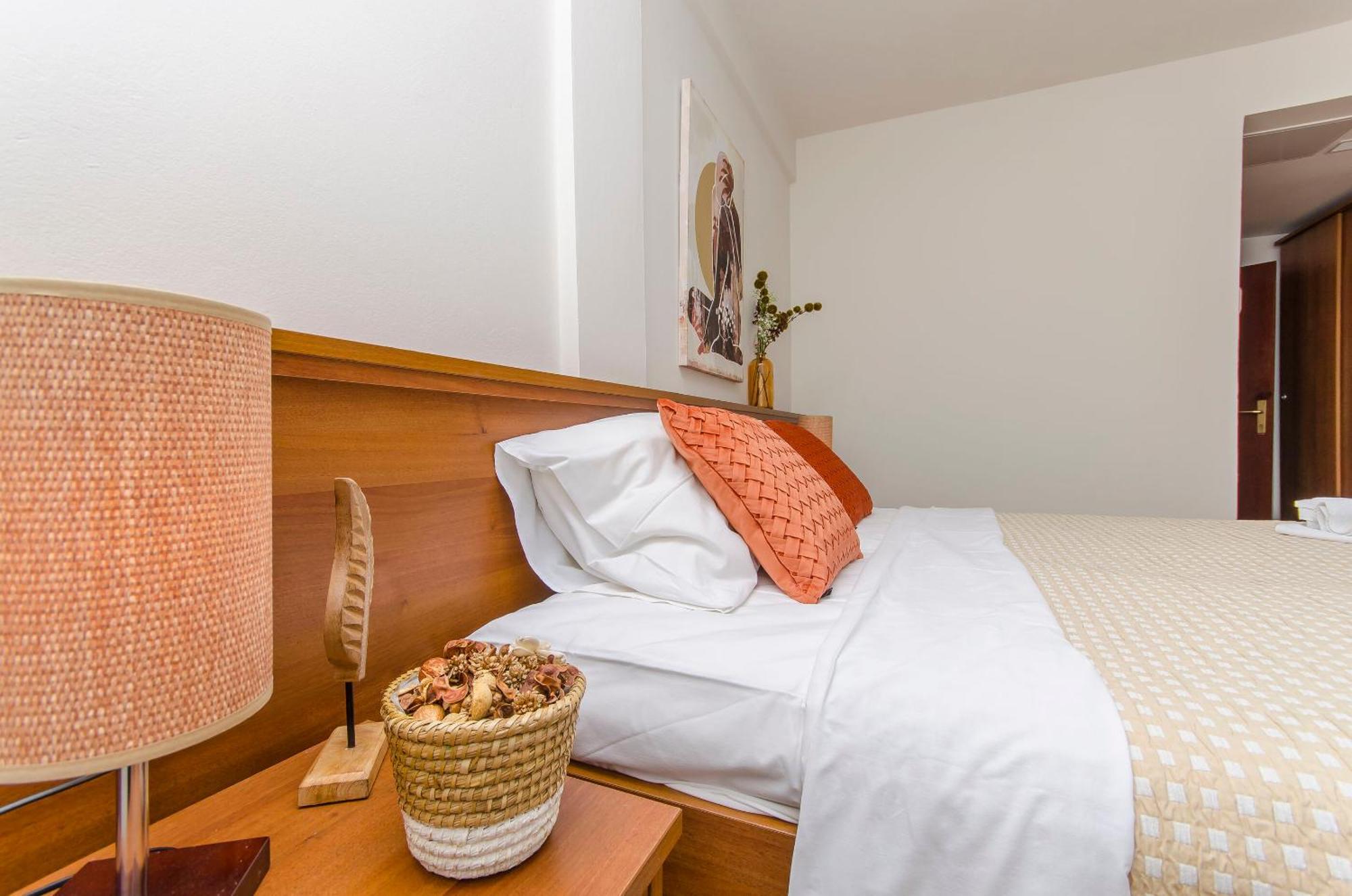 House Hotel Plava Laguna Tisno Ngoại thất bức ảnh