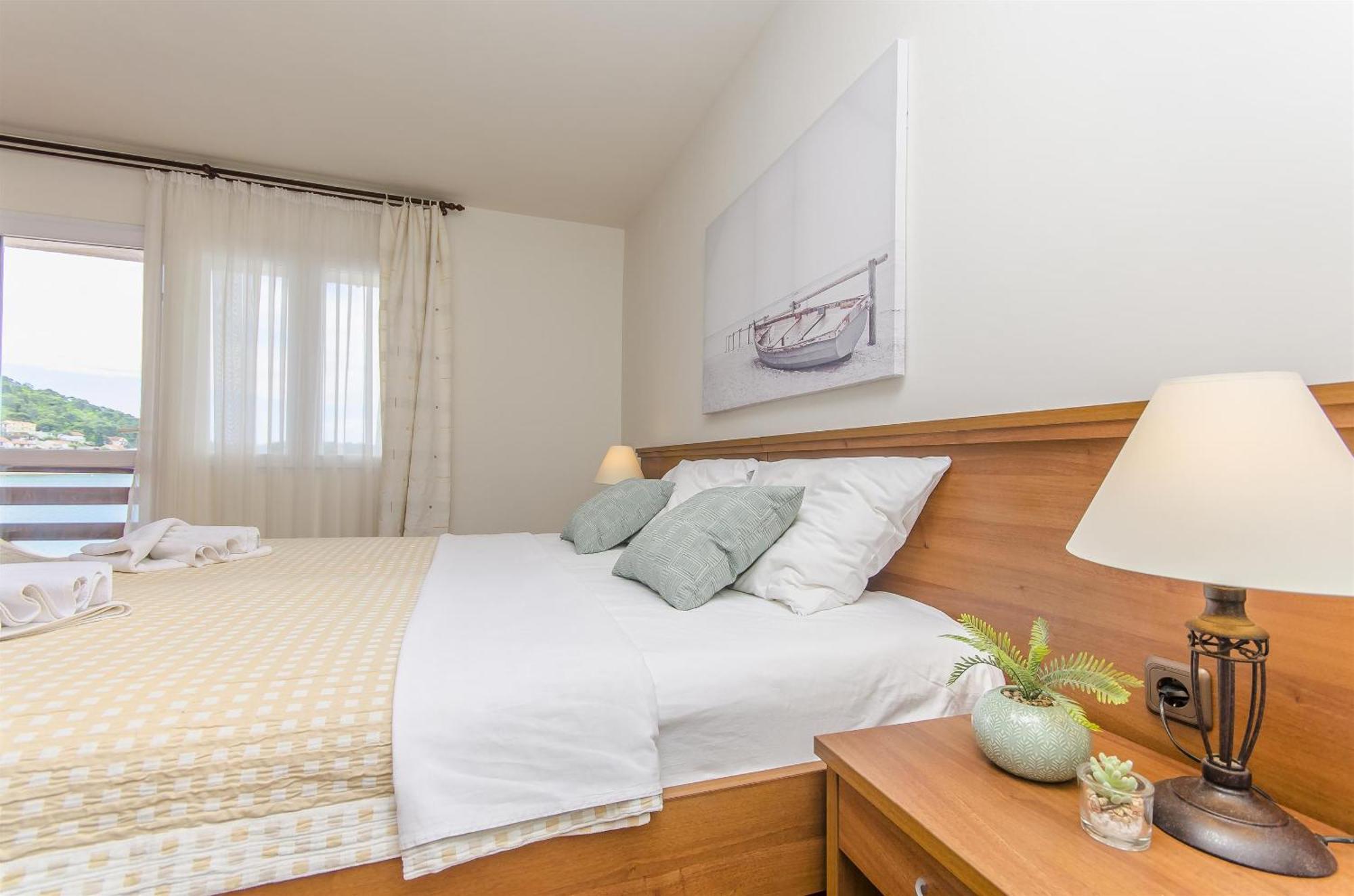 House Hotel Plava Laguna Tisno Ngoại thất bức ảnh